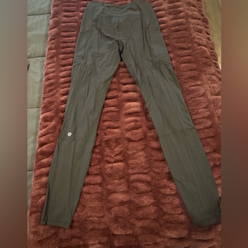 Lululemon Speed Tight 28" Black size 6
